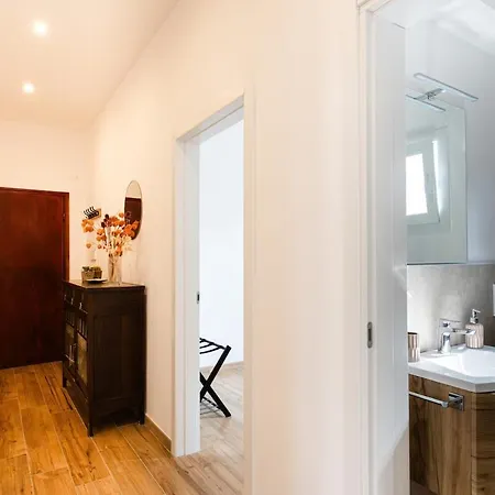 Intero Alloggio In Affitto * Firenze